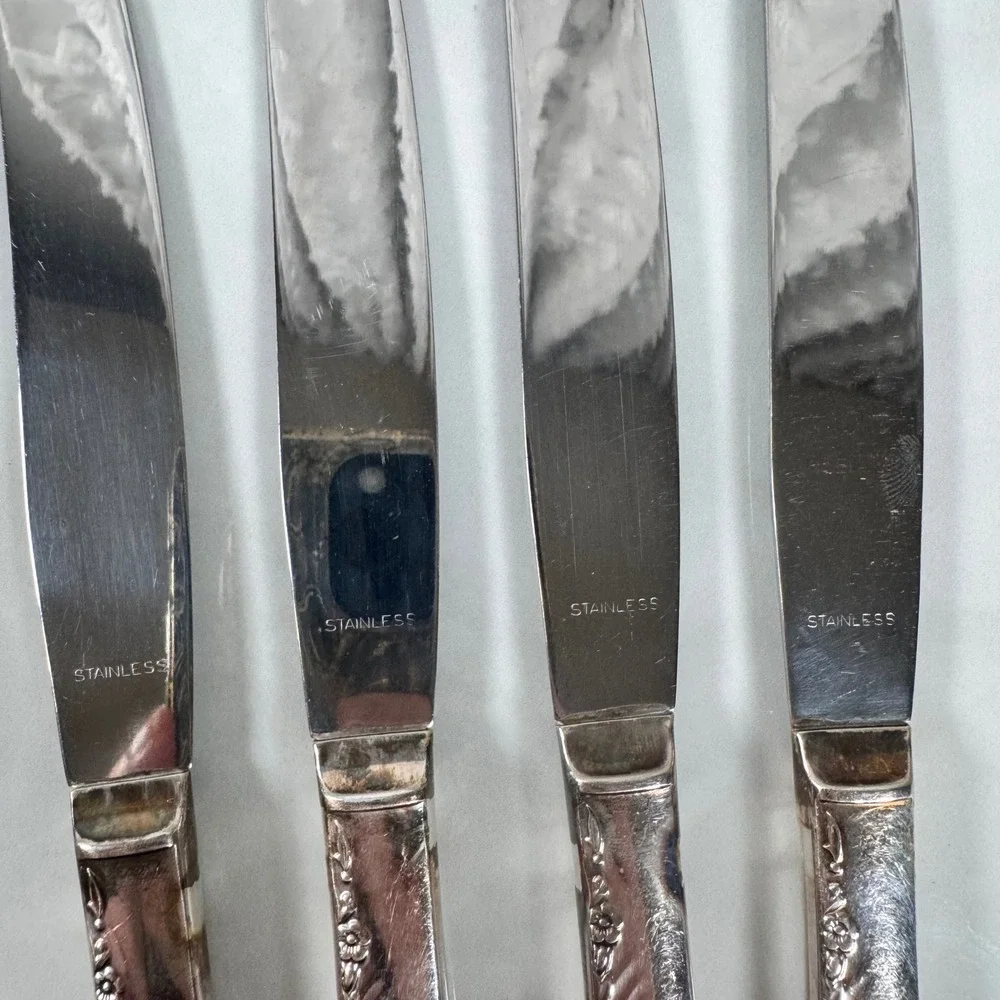 Set of 4 Oneida Simeon L & George H Rogers Silver Plated Dinner‎ Knives Lot 2